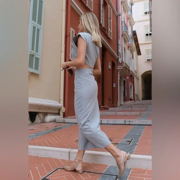 CUT OUT MIDI DRESS - Picture 4 of 8